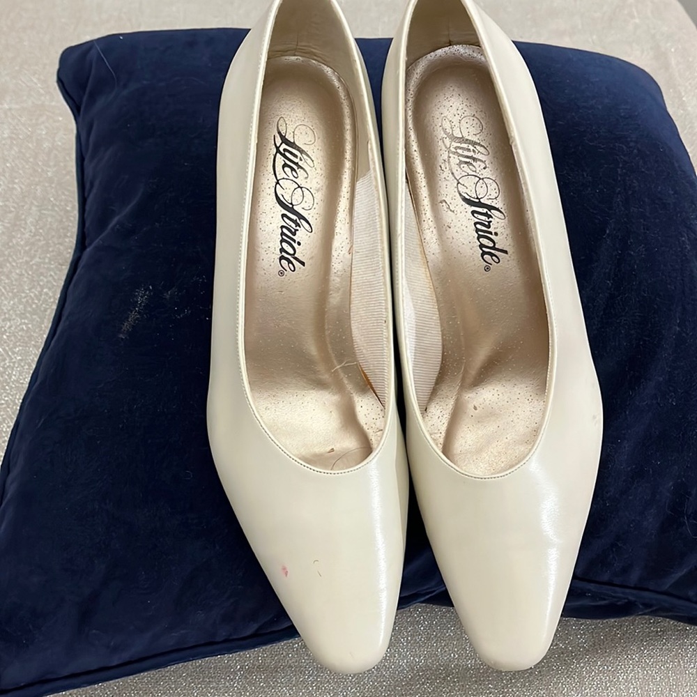 Women’s Classic Claire Dress Heels by Life Stride